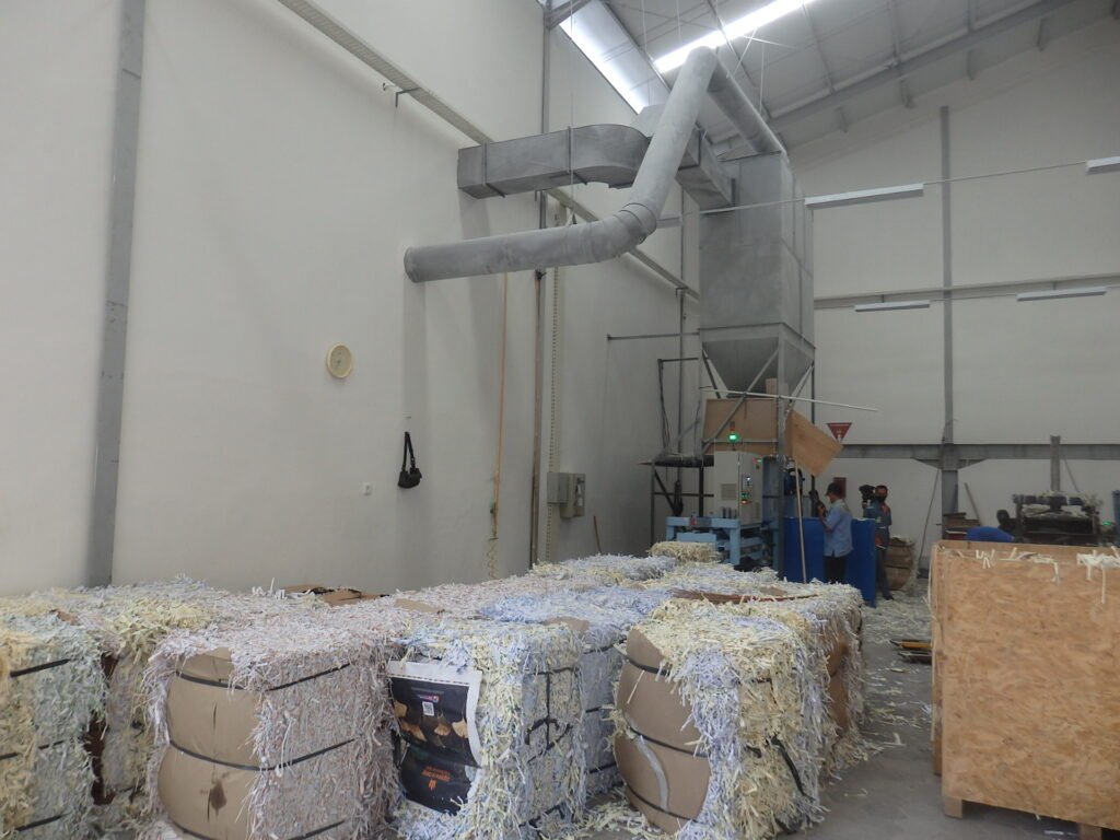 HORIZONTAL BALER SIZE 0505