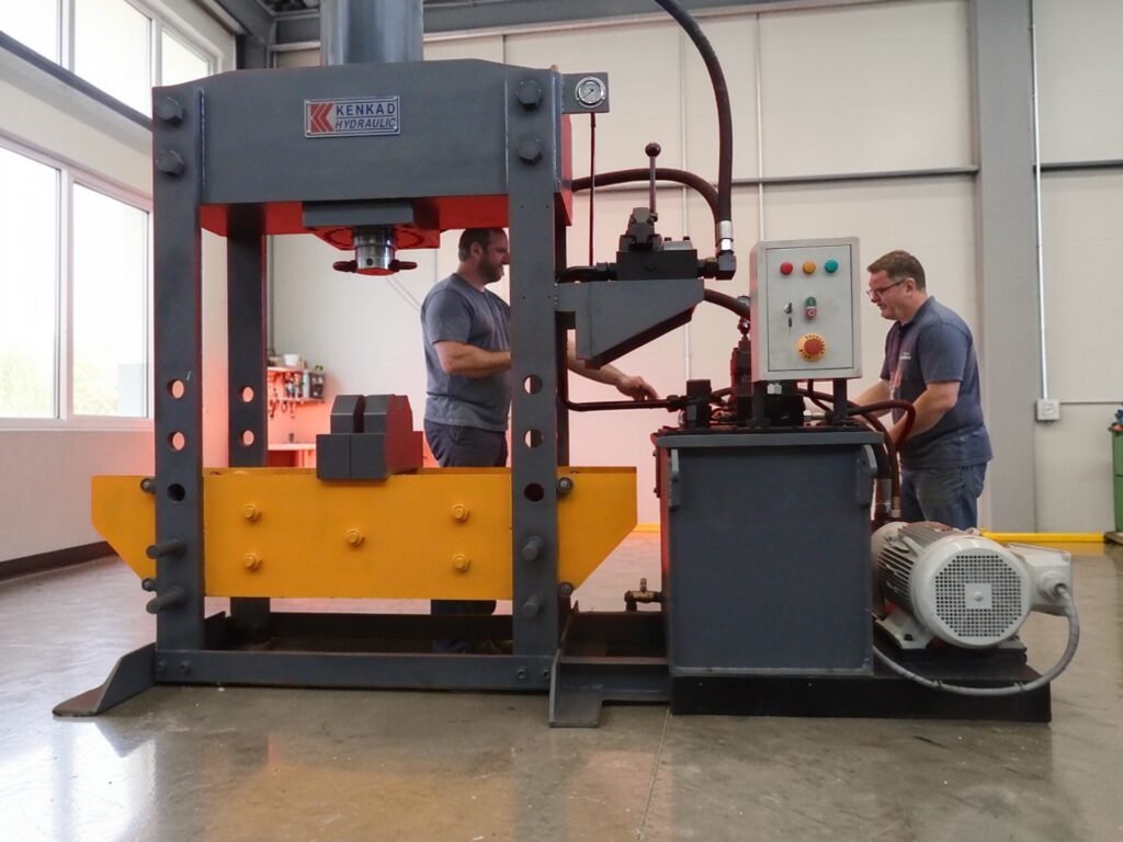 WORKSHOP PRESS 100 TON